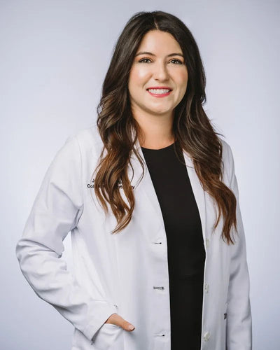 Dr. Hélène Marchand — Dermatologue, Paris